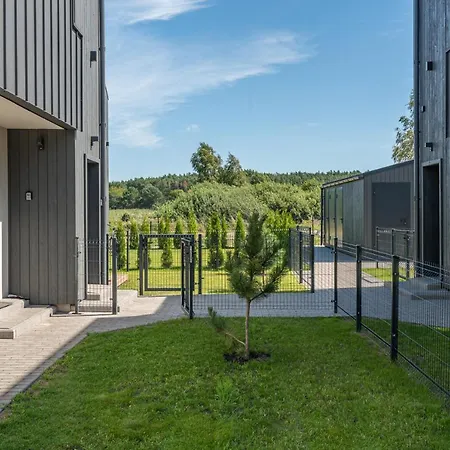 1pilkos Lankos Апартаменти Паланга